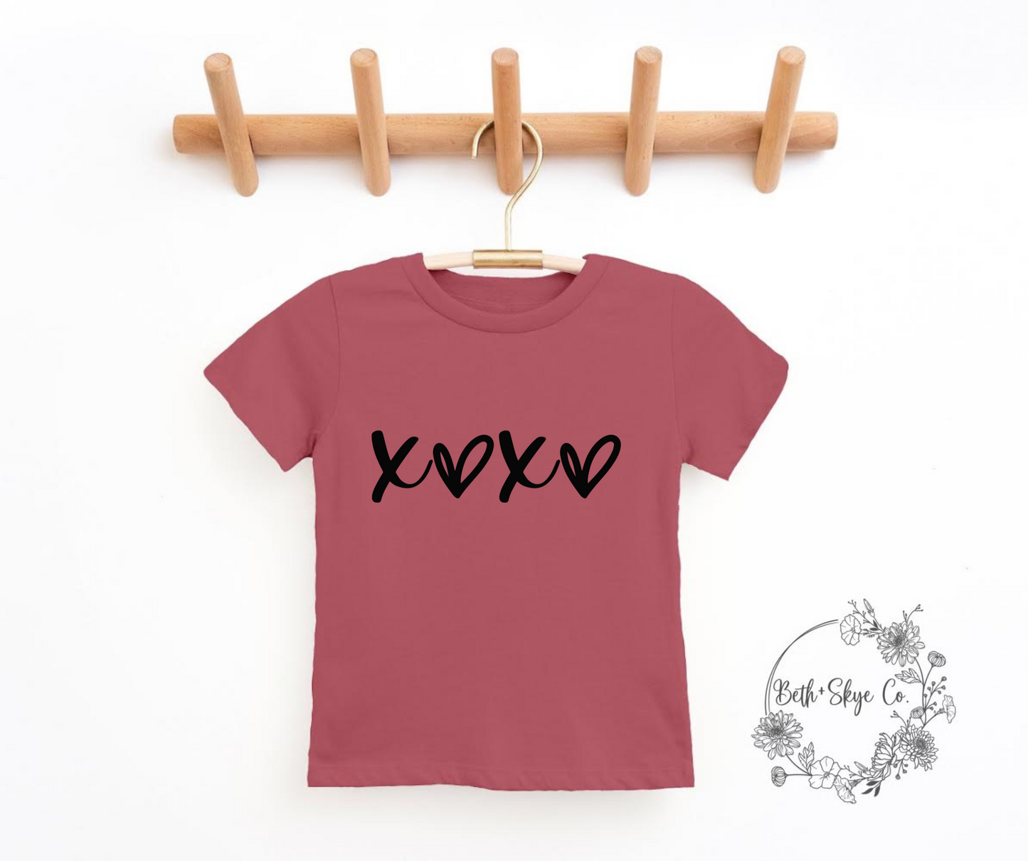 TODDLER XOXO (BLACK FONT) TEE