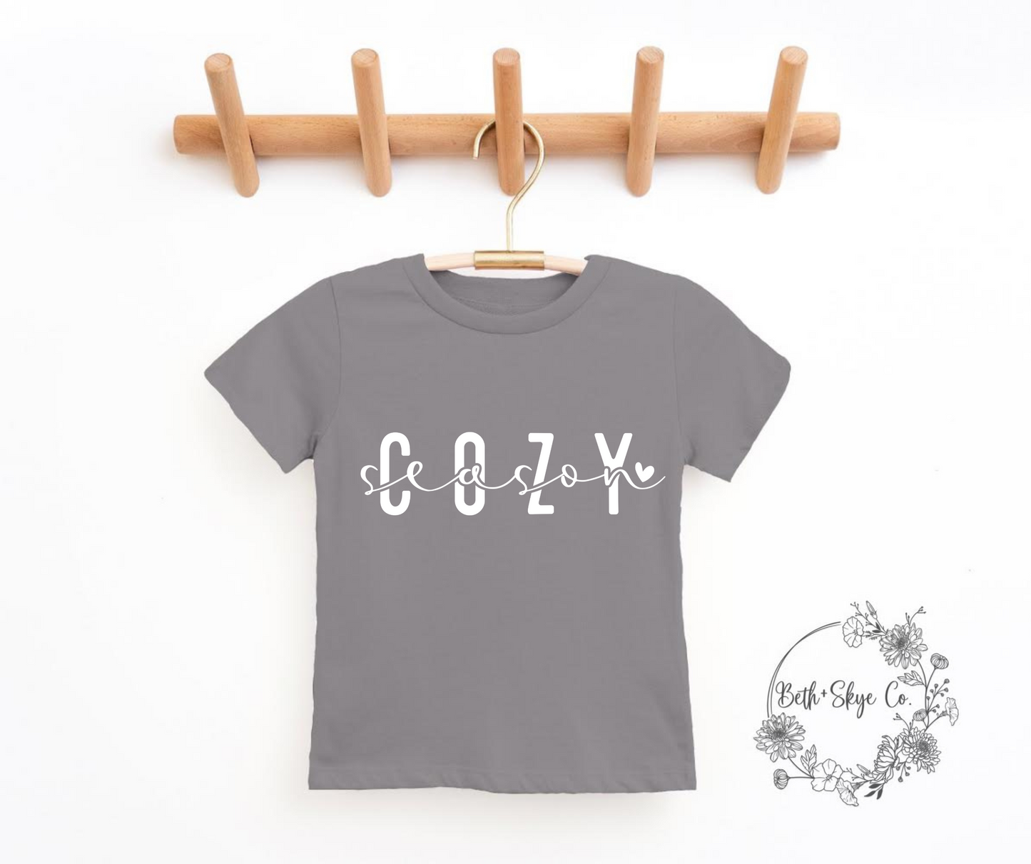 KIDS COZY SEASON (WHITE FONT)